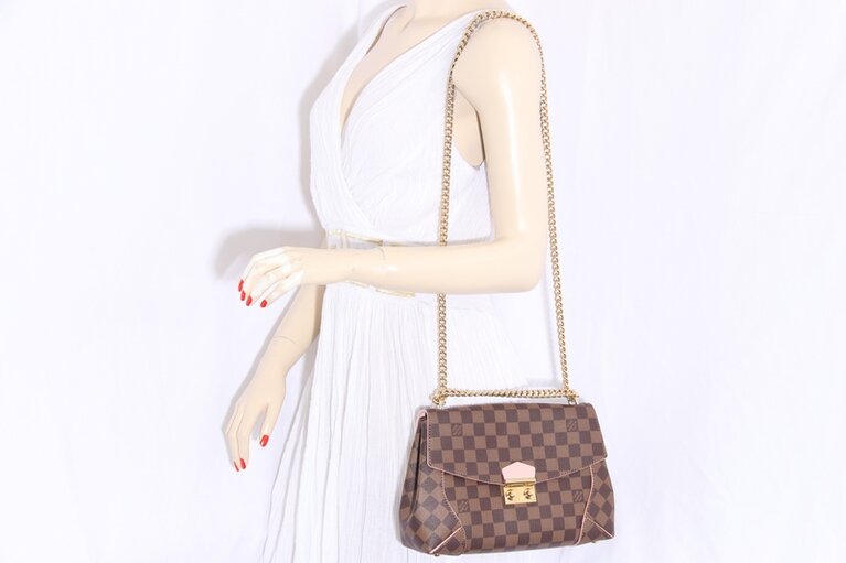 Louis Vuitton Damier Canvas Rose Ballerine Caissa Chain Clutch Bag