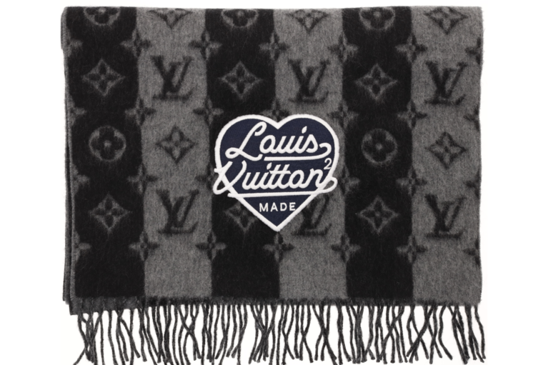 Louis Vuitton Schal in schwarz/silber